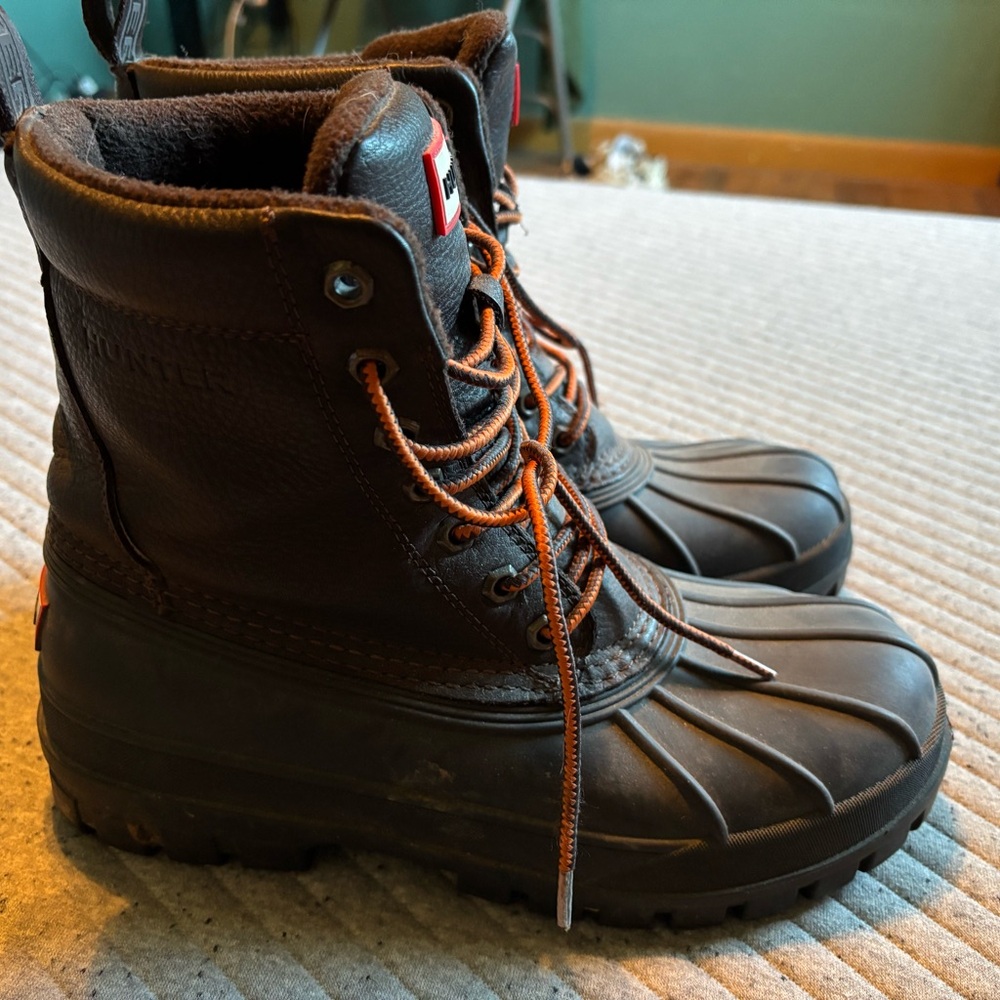 Hunter Dark Brown Outdoor Boots